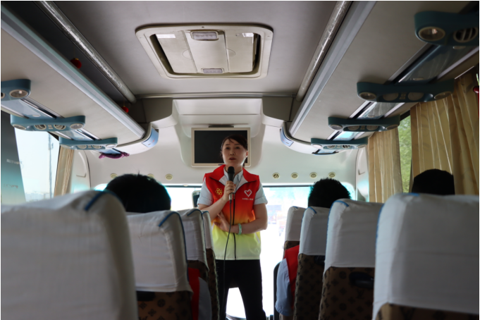 向陽集團六一愛心慰問活動